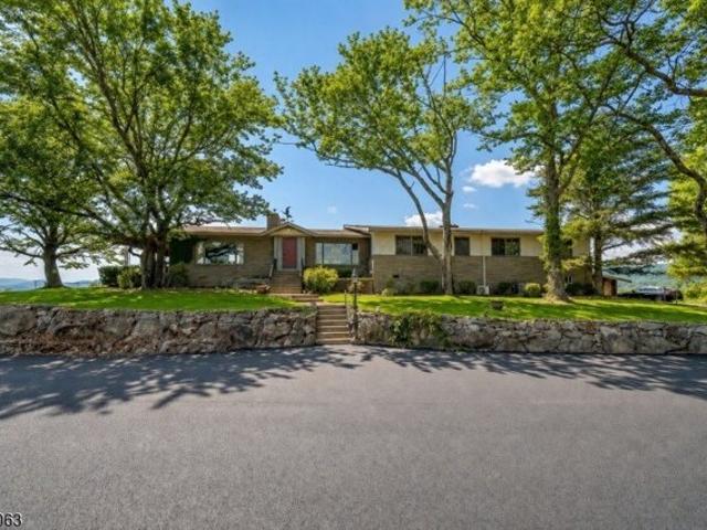 House for sale in Wanaque, Passaic County
