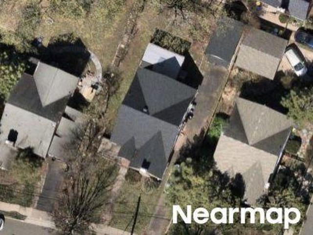 House for sale in Teaneck, New Jersey