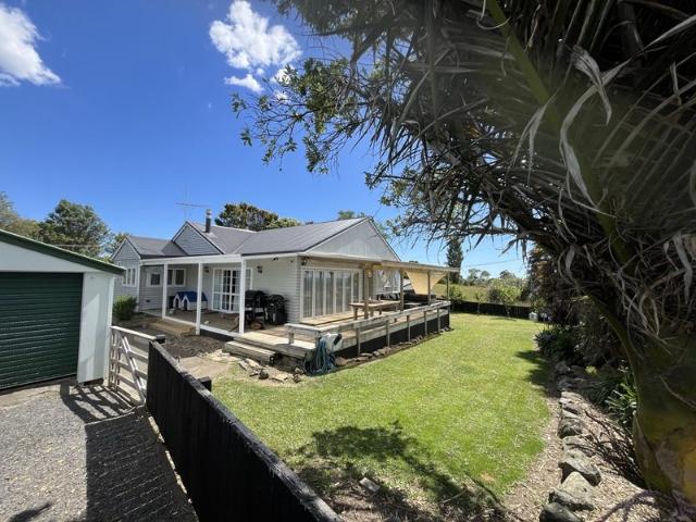 House for rent in Awhitu