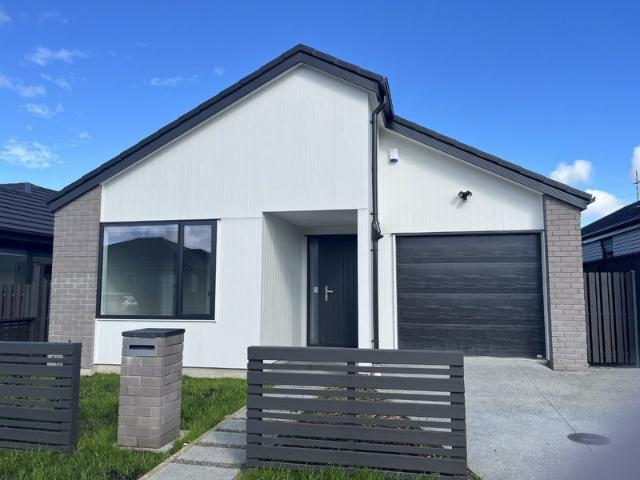 House for rent in Awhitu, Oroua County