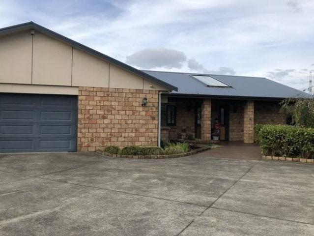House for rent in Awhitu