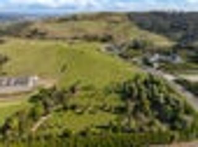 Land for sale in Awhitu, Oroua County