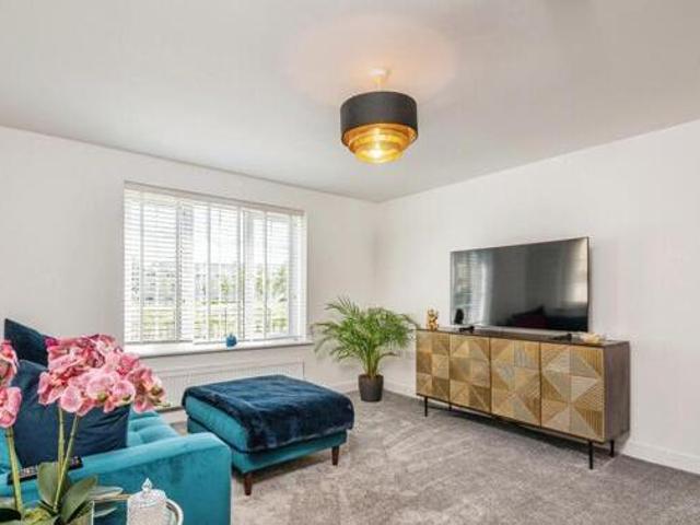 House for sale in Micklefield, West Yorkshire