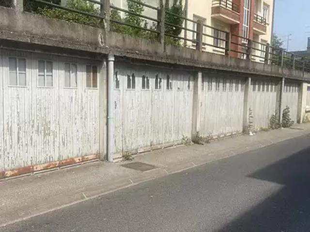 Garage location à Centre-ville, Rambouillet