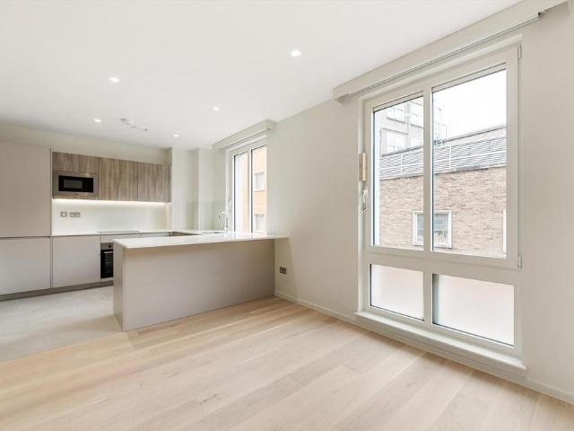 House for rent in Soho, Greater London