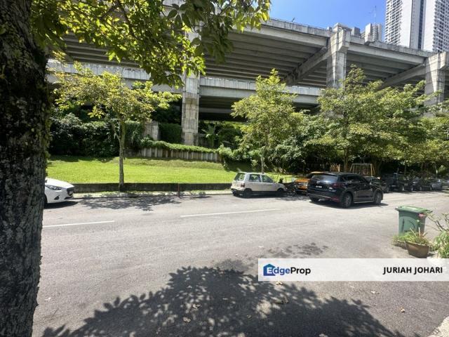 House for sale in Country Heights Damansara, Kuala Lumpur