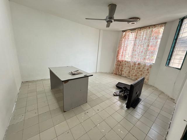 Apartment for sale in Country Heights Damansara, Kuala Lumpur
