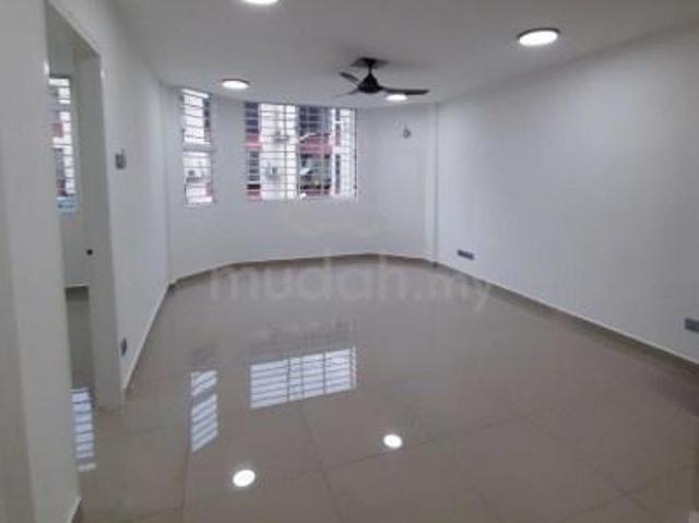 Apartment for sale in Country Heights Damansara, Kuala Lumpur