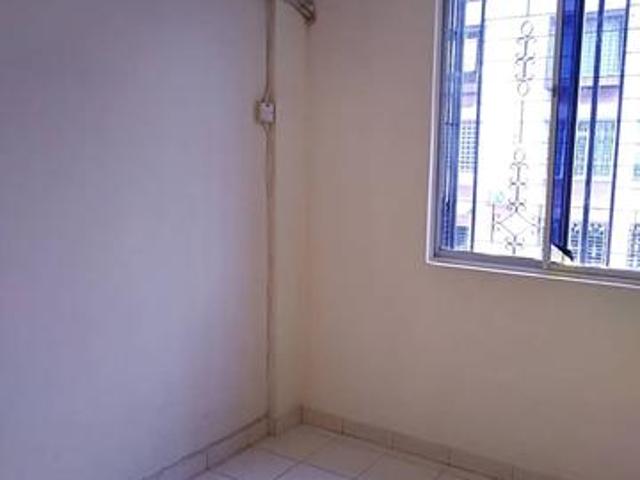 Apartment for sale in Country Heights Damansara, Kuala Lumpur