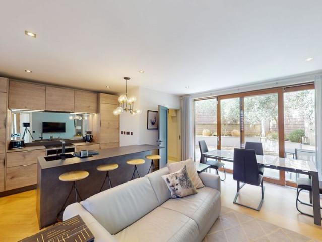 House to rent in Bluebell, North Tipperary