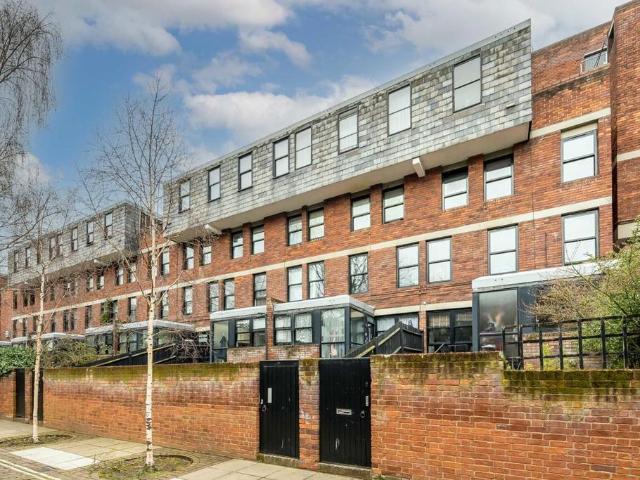 Apartment for rent in Greater London