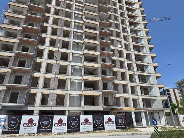 Bayrakli, İzmir içerisinde satılık mülk