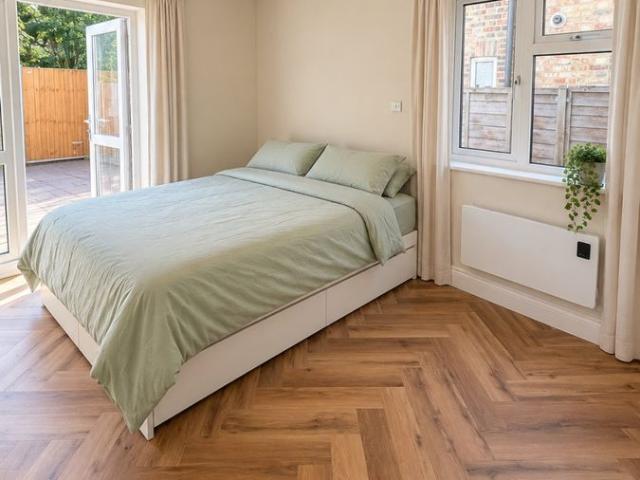 Studio for rent in London Borough of Ealing, Greater London