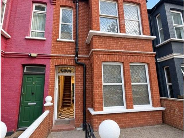Studio for rent in London Borough of Ealing, Greater London