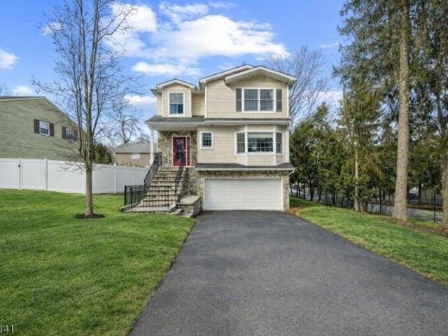 House for sale in Ramsey, New Jersey