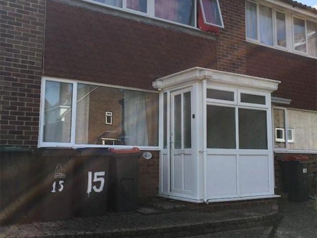 House for rent in St. Dunstan's, The Bridge