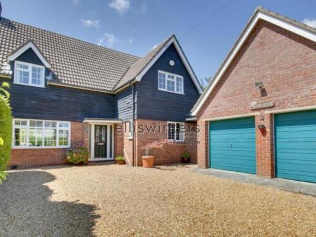House for sale in Lyons, Greater London