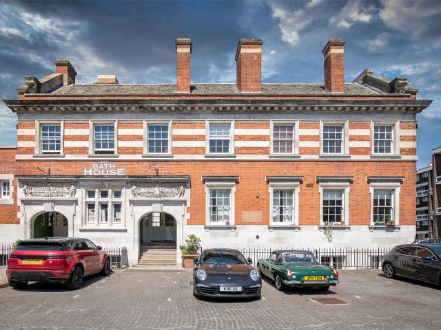 Apartment for rent in Spitalfields, Greater London