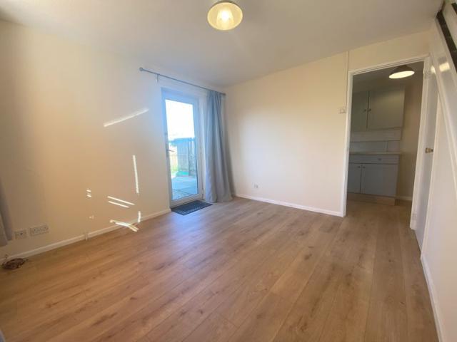 Apartment for rent in Wales