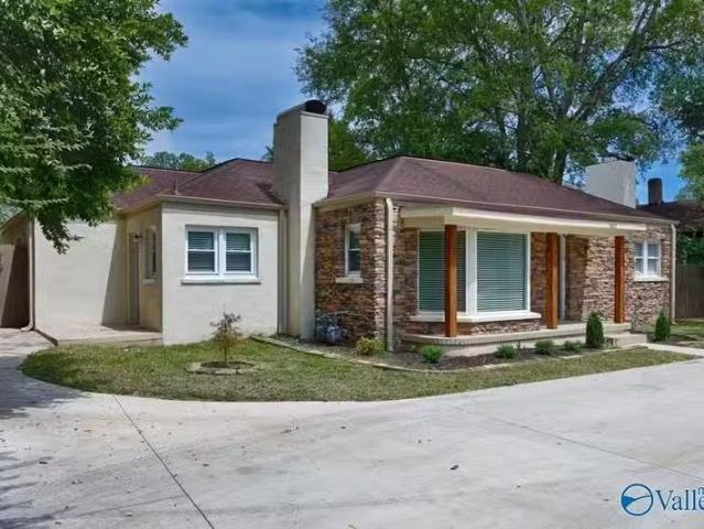 Condo for rent in Huntsville
