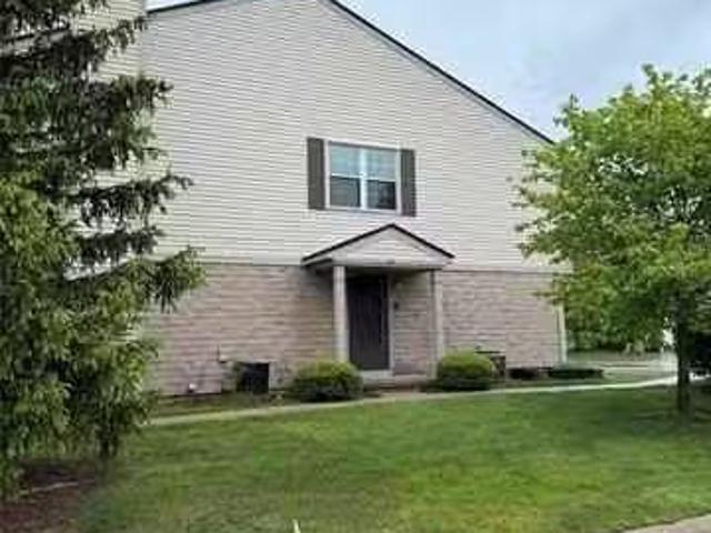 Condo for rent in Pontiac