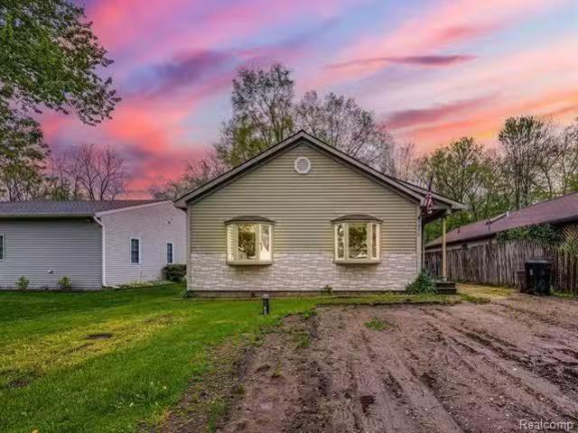 House for rent in Novi