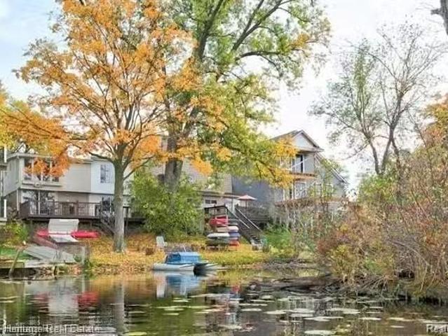 House for rent in Novi