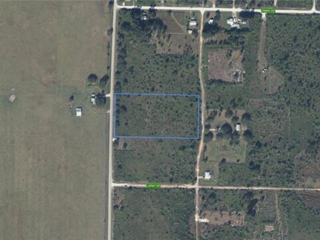Land for sale in Lorida, Florida