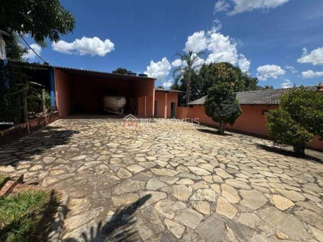 Casa venda em Região Geográfica Imediata de Anápolis, Região Integrada de Desenvolvimento do Distrito Federal e Entorno