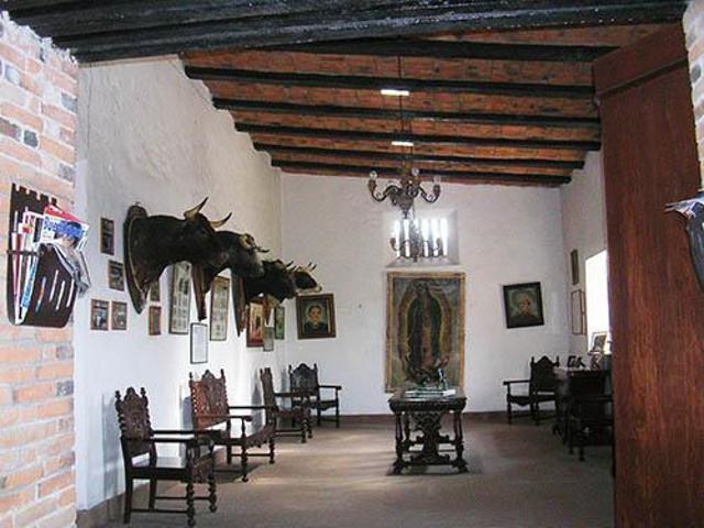 Rancho agrícola y ganadero con abundante agua