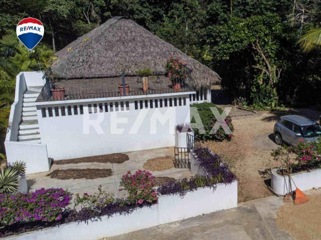 Terreno en venta en San Miguel Del Puerto, Oaxaca