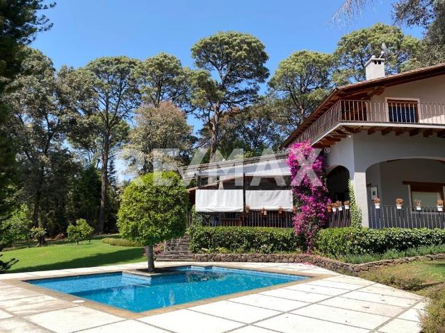 Quinta en venta en Valle De Bravo, Estado de México