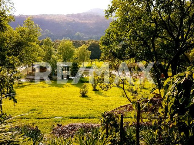 Quinta en venta en Valle De Bravo, Estado de México