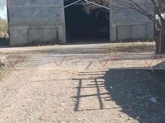 Rancho en venta en Los Ramones