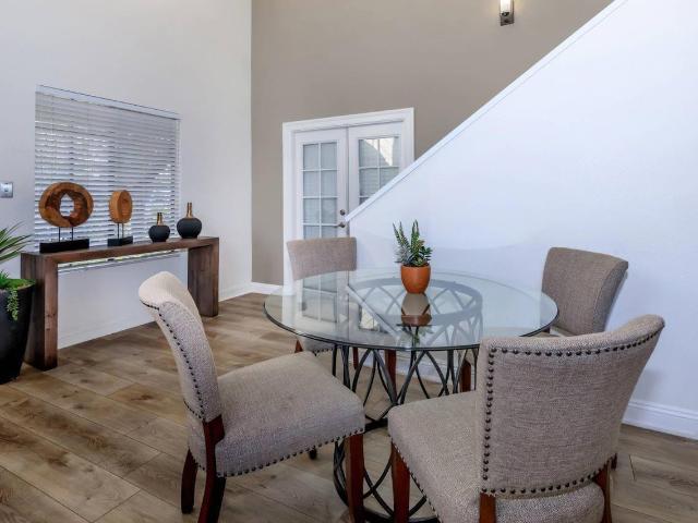 Apartment for rent in California