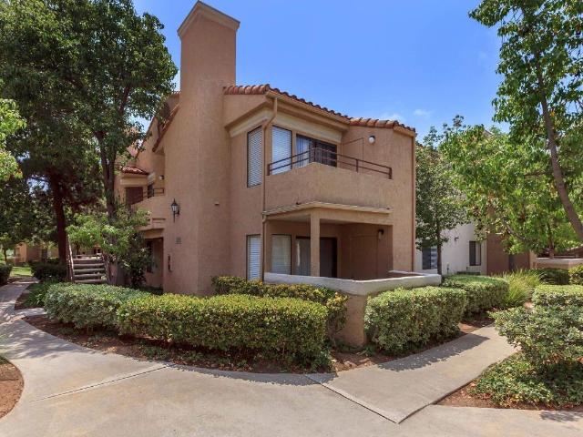 Apartment for rent in California