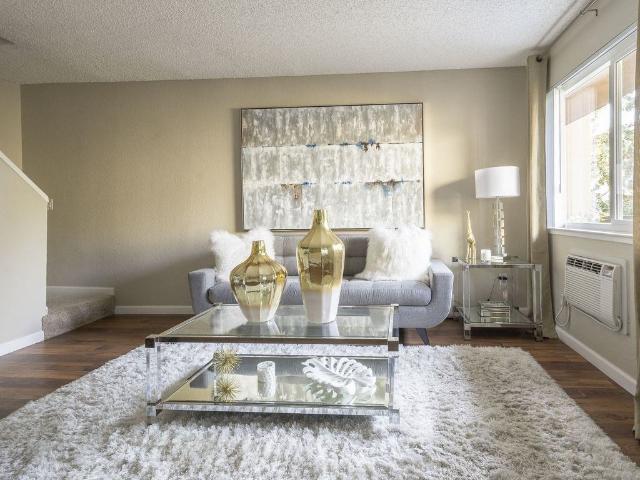 Apartment for rent in Centerville District, Fremont