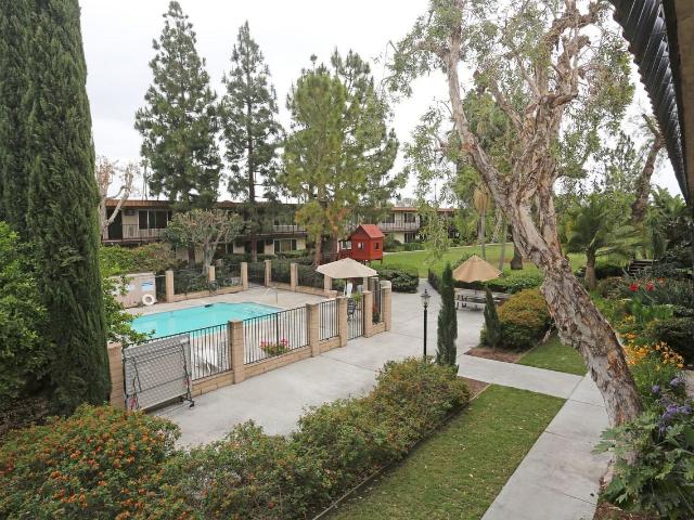 Apartment for rent in Garden Grove, California