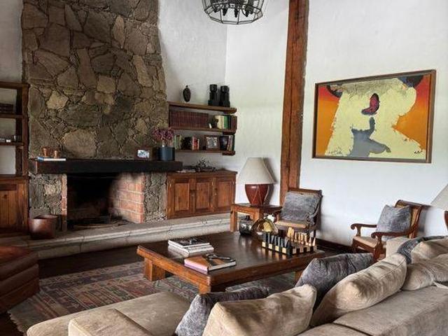 Rancho Viejo Espectacular cabaña y terreno frente a la presa