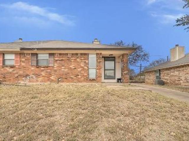 House for sale in Arlington, Texas