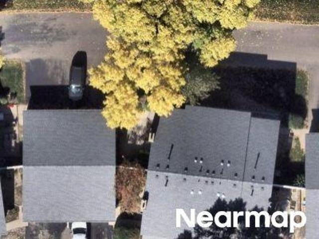 Townhouse for sale in Maple Grove, Hennepin County