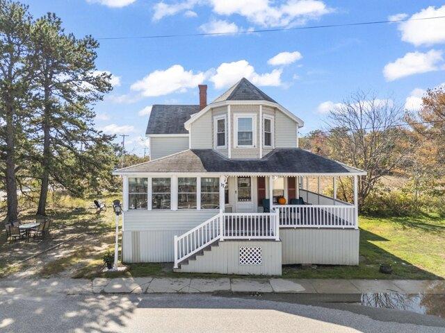 House for sale in Maine