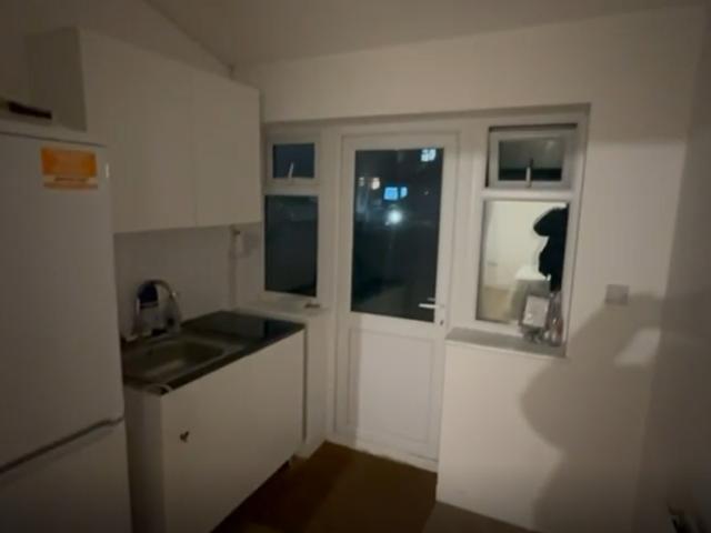Studio for rent in Dollis Hill, Greater London