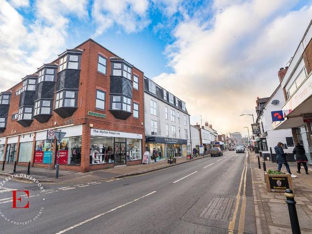 Apartment for rent in Green Close, Warwickshire