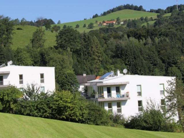 Etagenwohnung mieten in Randegg