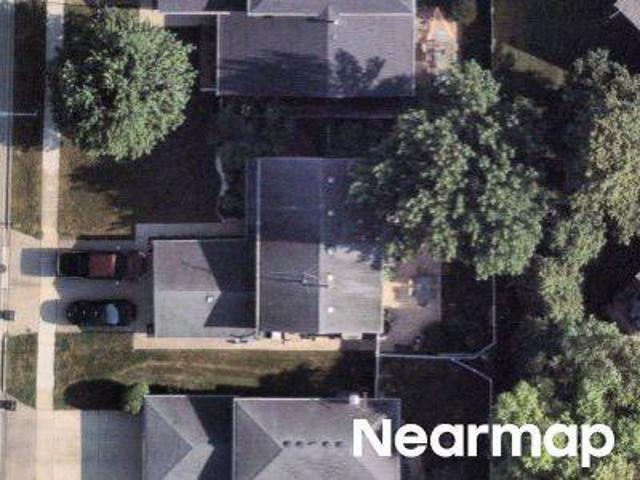 House for sale in Hoffman Estates, Illinois