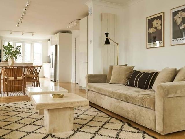 Apartment for rent in St. John's Wood, Greater London