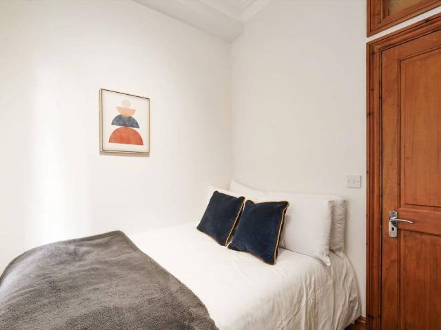 Room for rent in Maida Vale, Greater London