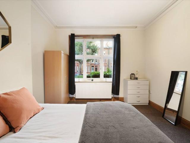 Room for rent in Maida Vale, Greater London