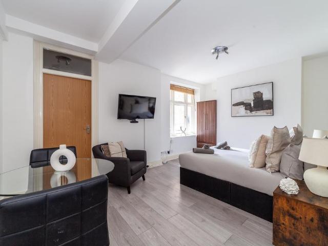 House for rent in Maida Vale, Greater London